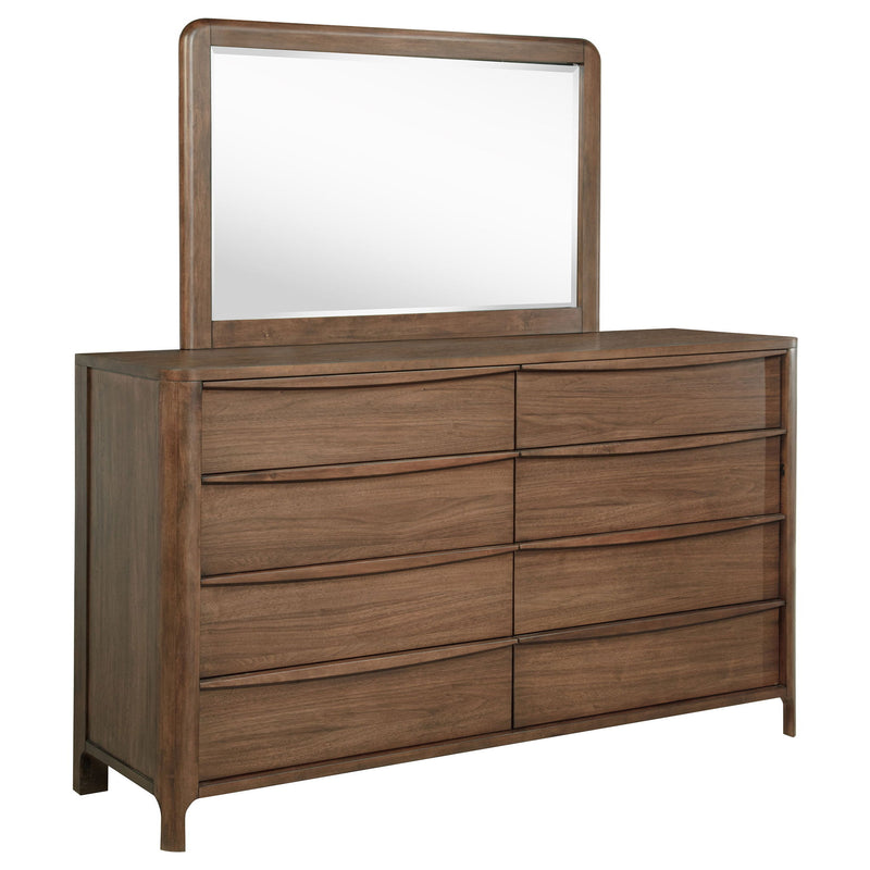 Maderia - 8-Drawer Dresser
