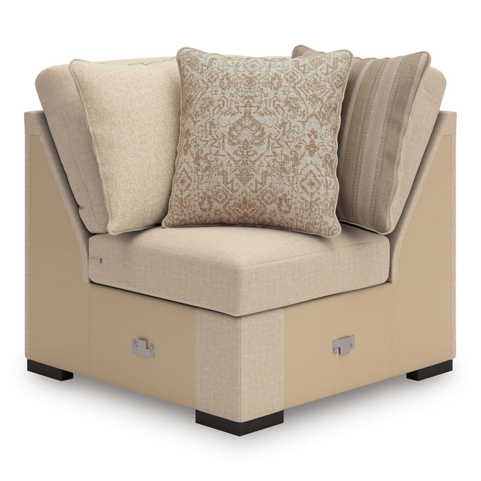LadyMae - Sectional
