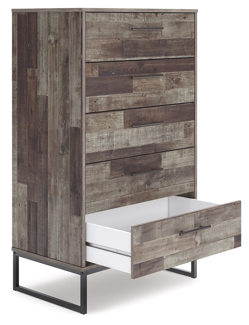 Neilsville - Five Drawer Chest - Black / Gray