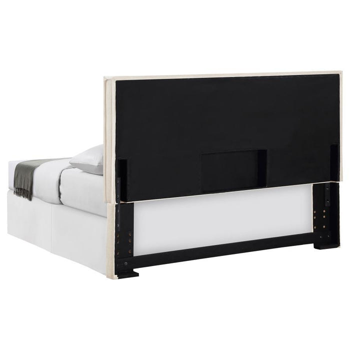Izzy - Upholstered King Panel Headboard - Sand